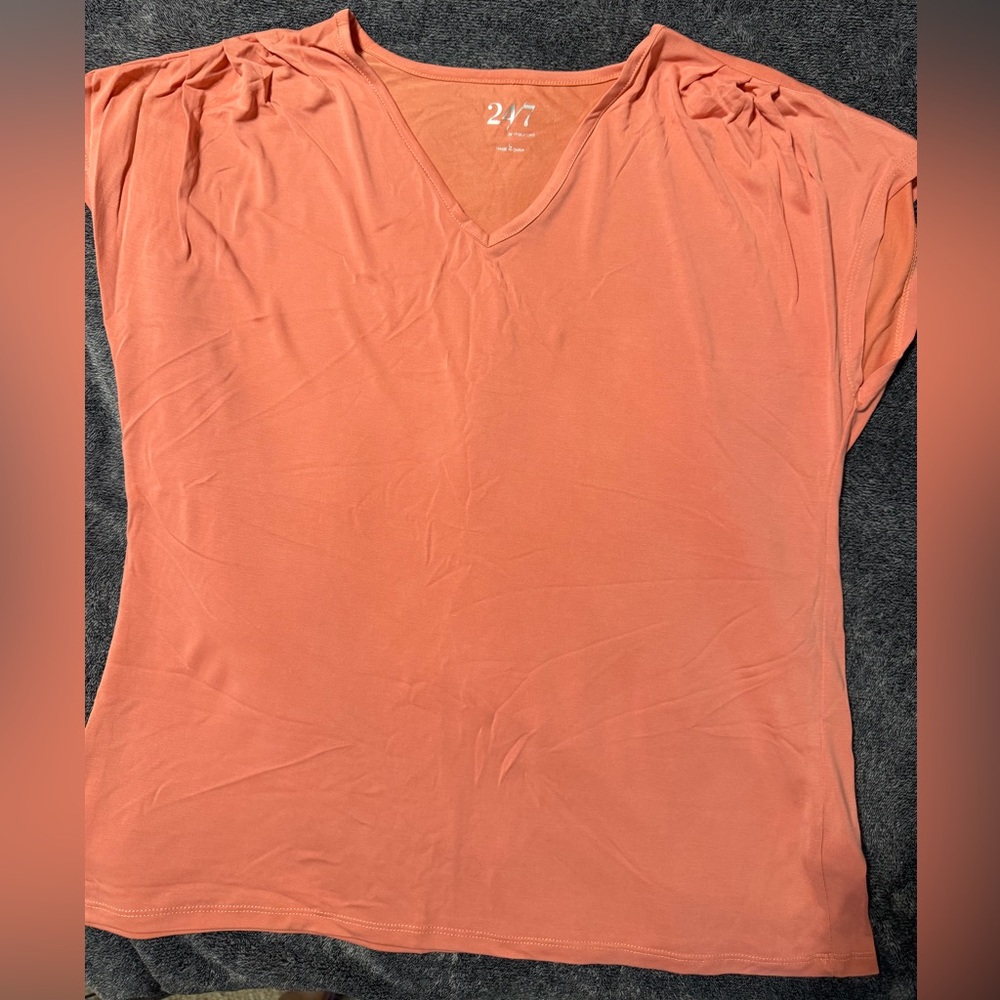 24/7 Comfort Apparel Women's Coral Short Sleeve Top